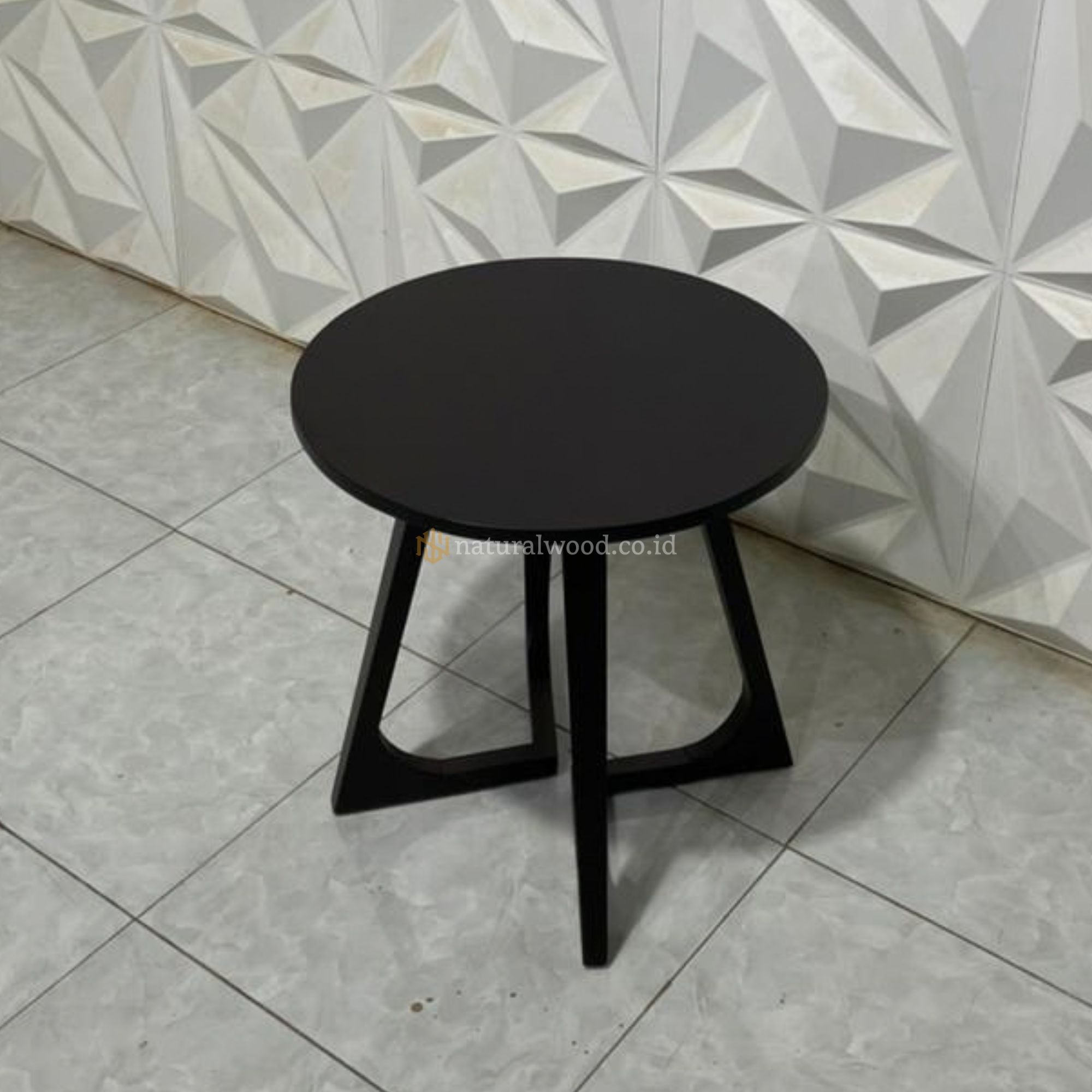 Meja Cafe Bulat Minimalis Retro Kayu Jati