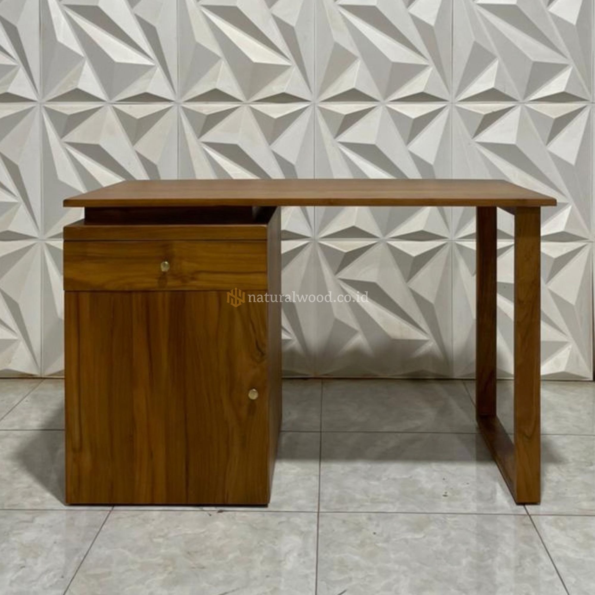 Meja Kantor Kayu Jati Solid Modern Design