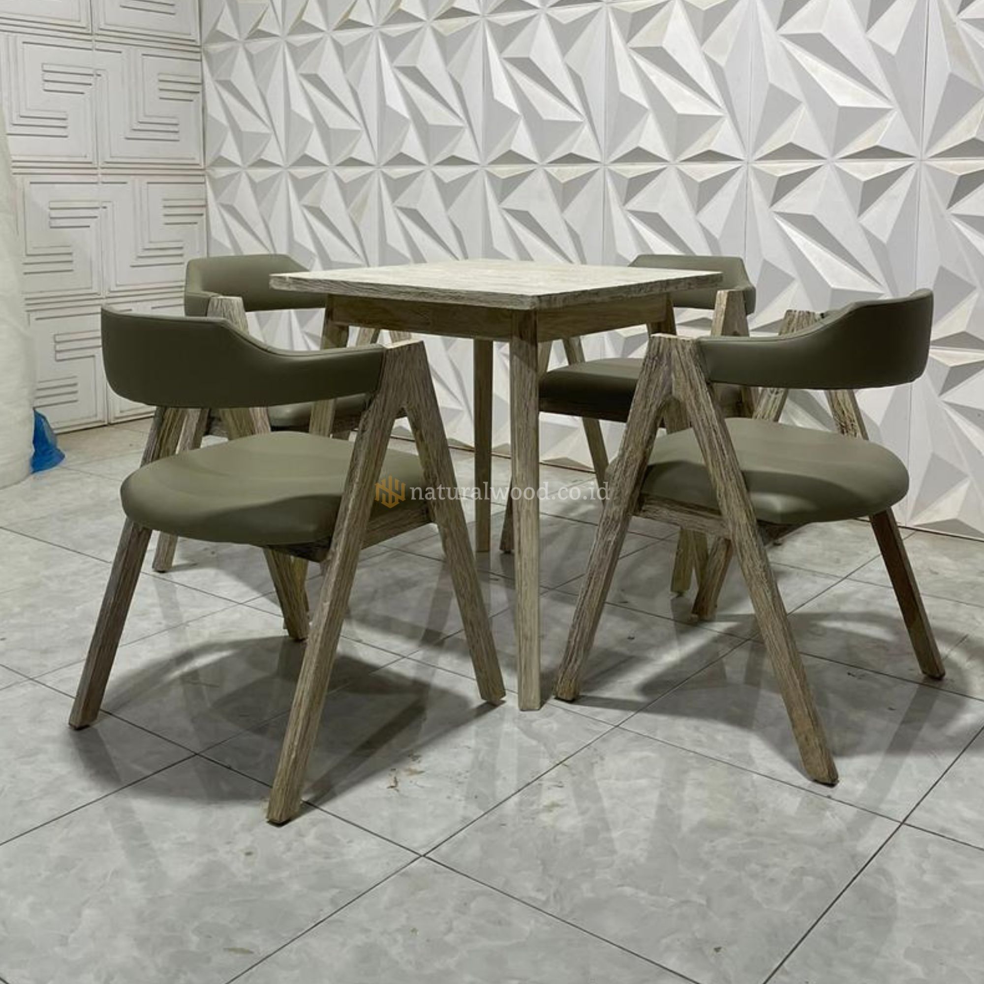 Set Kursi Meja Kayu Jati Rustic Antik