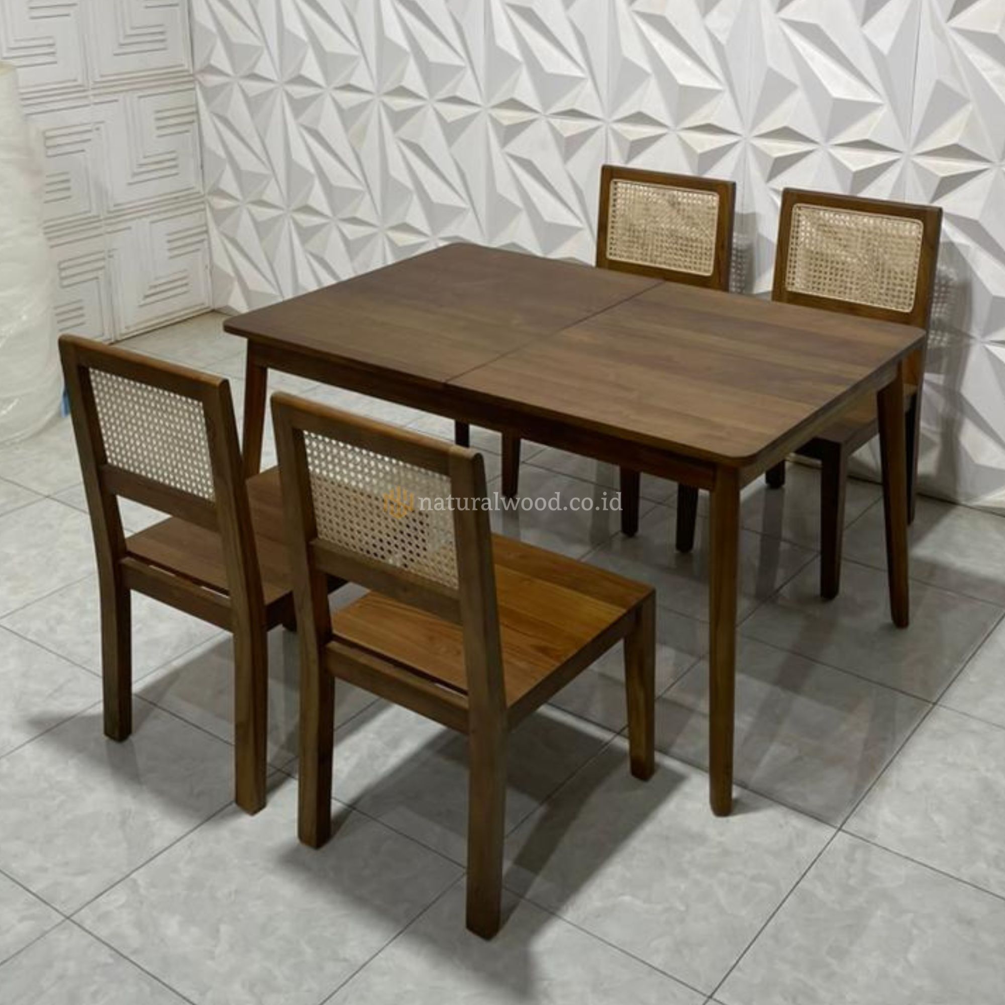 Set Kursi Meja Makan Cafe Kayu Jati